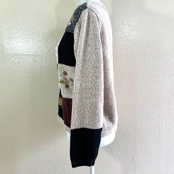 Cabin Creek Vtg 90 Cozy Knit Brown Embr. Cardigan Sweater - Picture 3 of 5